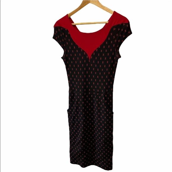 ANNIE 50 Black Printed Tight Knit Bow&Button Dress - Picture 1 of 10